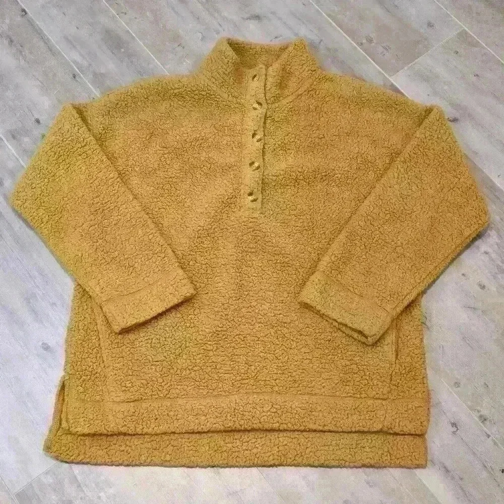Aerie Sherpa Fleece Teddy 3/4 Button-Up Sweater.